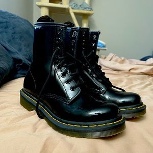 Size 6 Dr. Martens Patent Leather Boots womens